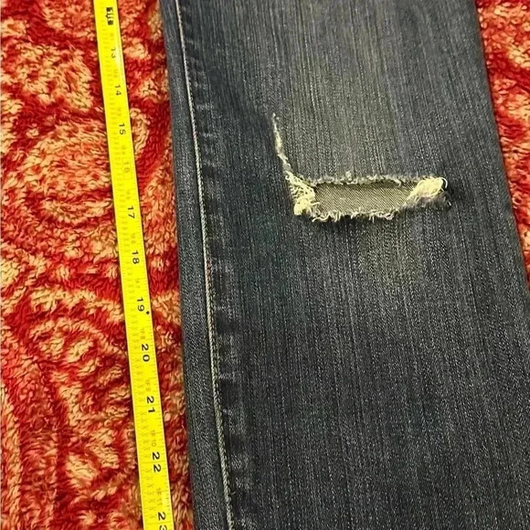 Kut from the Kloth MIA Toothpick skinny sz 2 - Picture 2 of 13